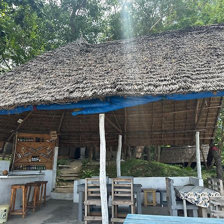 Maweni Beach Bungalows Кіліндоні Екстер'єр фото