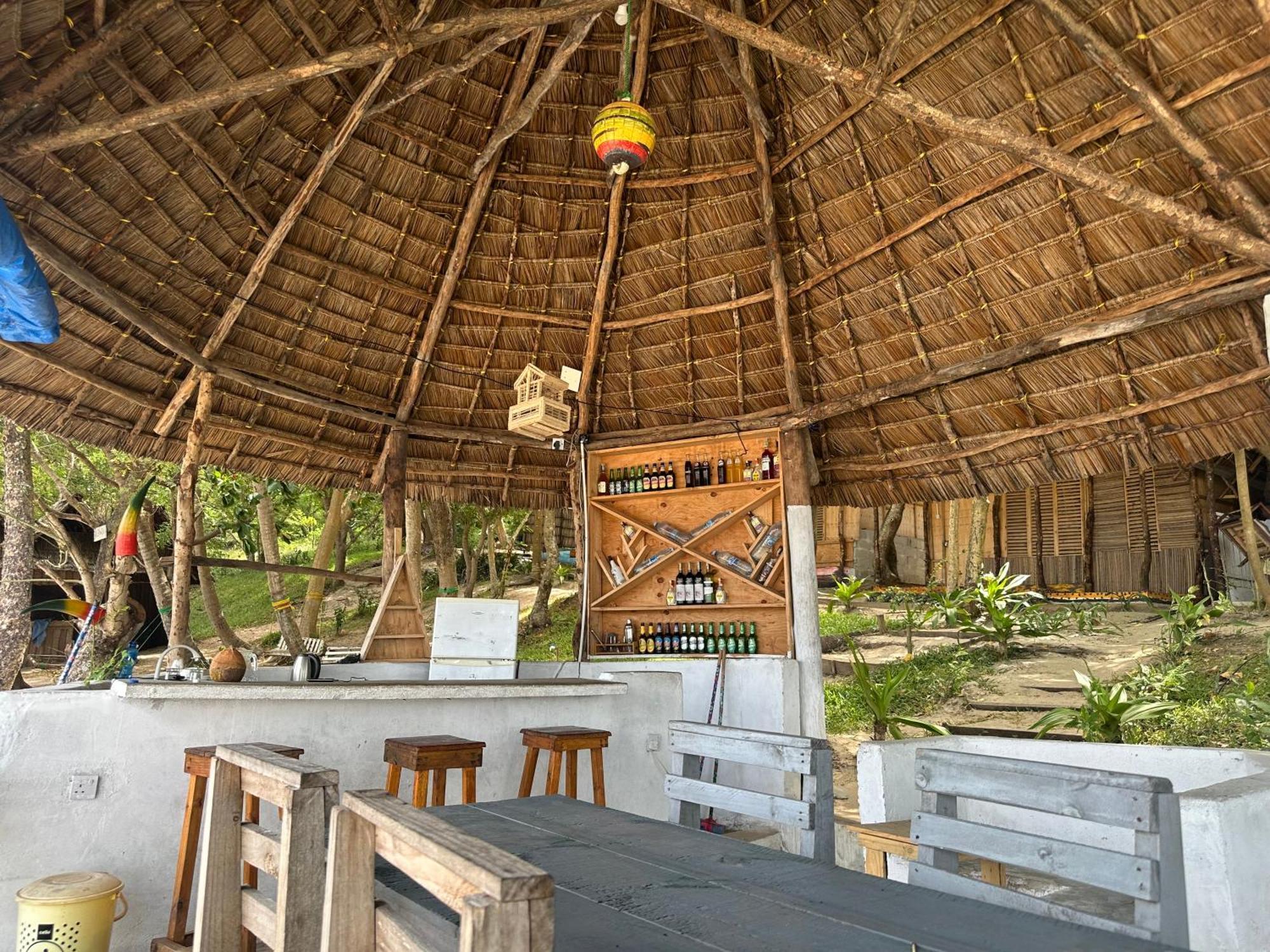 Maweni Beach Bungalows Кіліндоні Екстер'єр фото